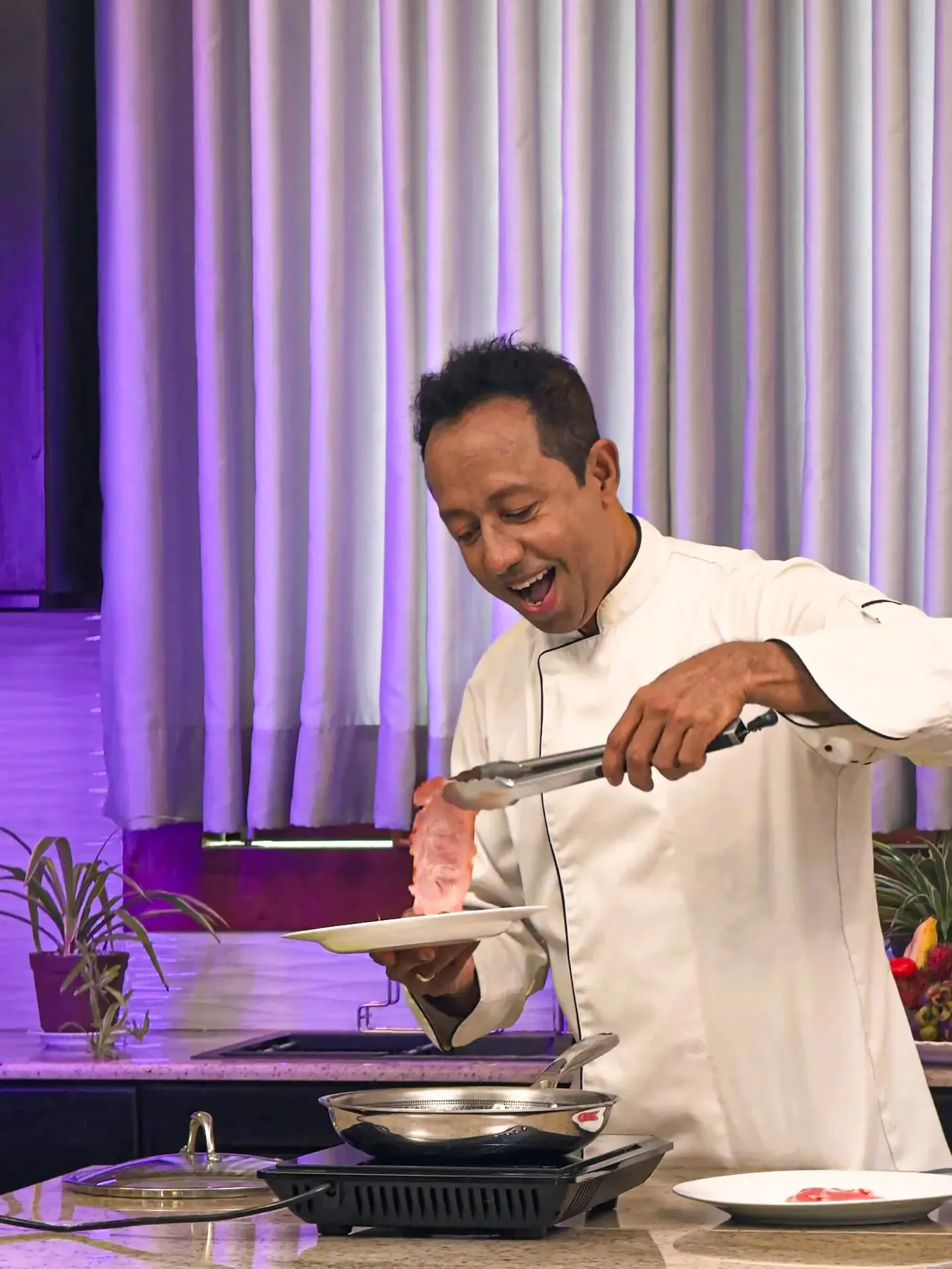 Don Sherman plating on set