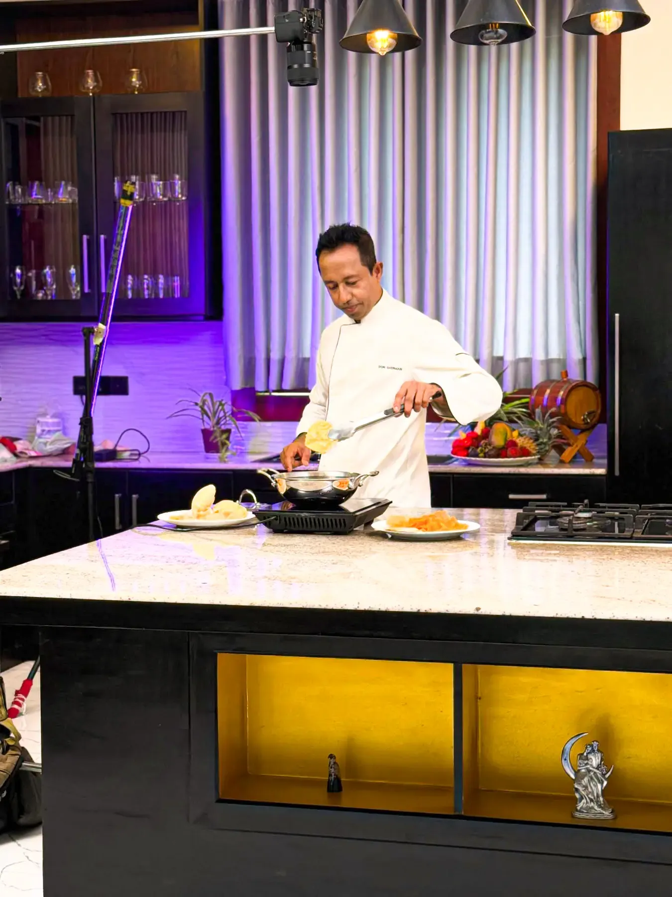 Don Sherman on his television cooking set